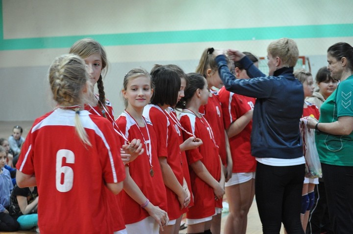 Sportowe sukcesy SP nr 9 zdjęcie nr 64428