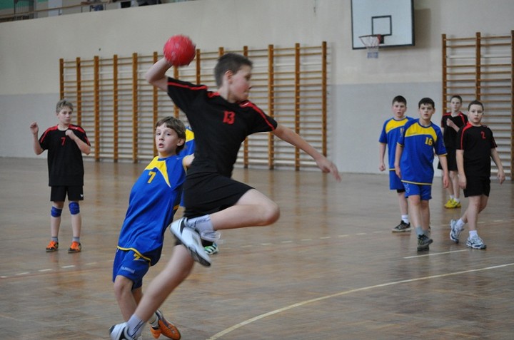 Sportowe sukcesy SP nr 9 zdjęcie nr 64421