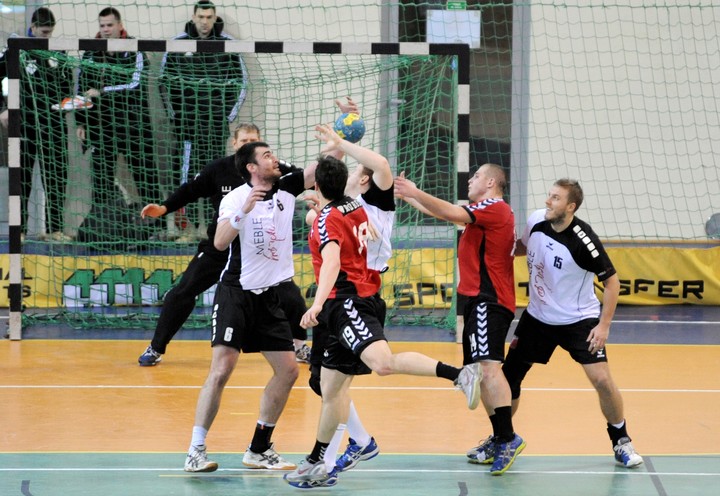 KS Meble Wójcik przegrał z Kar-Do Gdynia 24:28 zdjęcie nr 65271