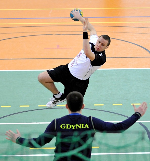 KS Meble Wójcik przegrał z Kar-Do Gdynia 24:28 zdjęcie nr 65272