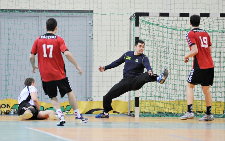 KS Meble Wójcik przegrał z Kar-Do Gdynia 24:28 zdjęcie nr 65279