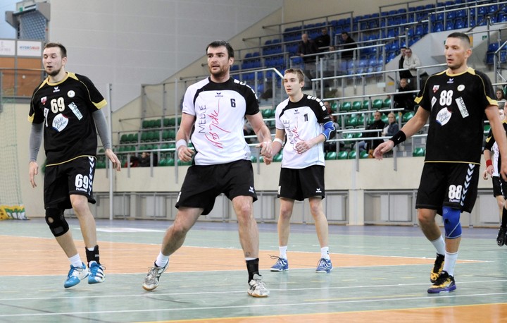 KS Wójcik Meble wygrał z Pomezanią Malbork  31:29 zdjęcie nr 65291