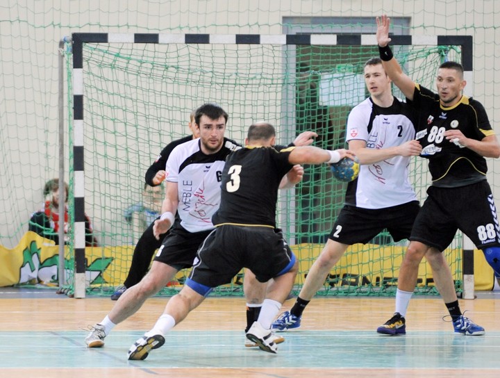 KS Wójcik Meble wygrał z Pomezanią Malbork  31:29 zdjęcie nr 65289