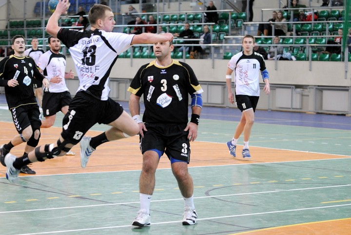 KS Wójcik Meble wygrał z Pomezanią Malbork  31:29 zdjęcie nr 65287