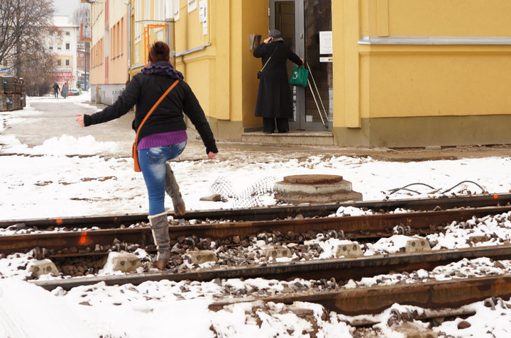 Nie ma róży bez kolców zdjęcie nr 65978