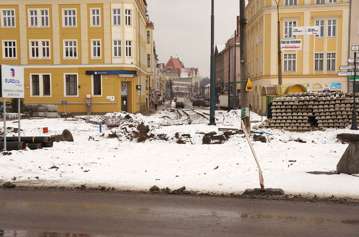 Nie ma róży bez kolców zdjęcie nr 65969