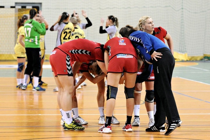 Oddala sie szansa gry w fazie play-off zdjęcie nr 66186