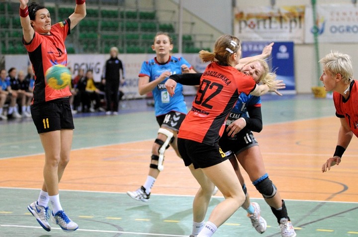 Start przegrał z mistrzem Polski zdjęcie nr 66748