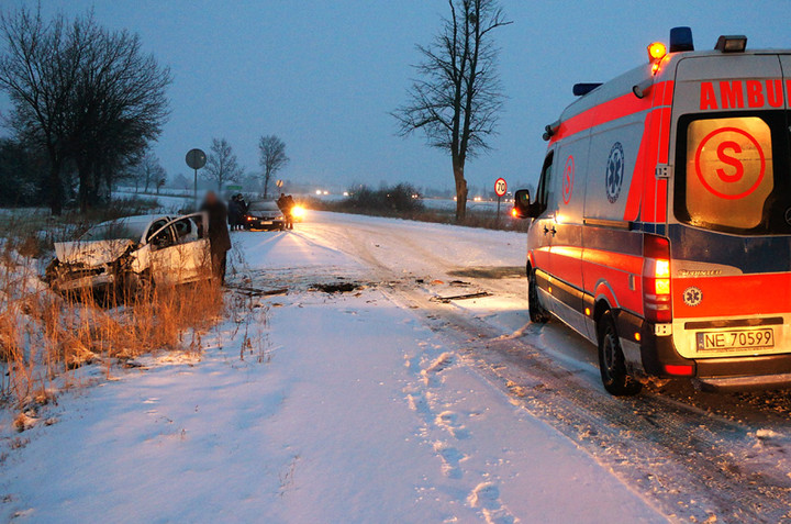 Wypadek koło Komorowa Żuławskiego zdjęcie nr 67078