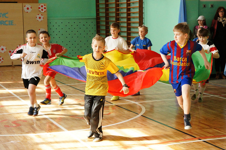 Otwarcie Orlika przy SP16 zdjęcie nr 67486