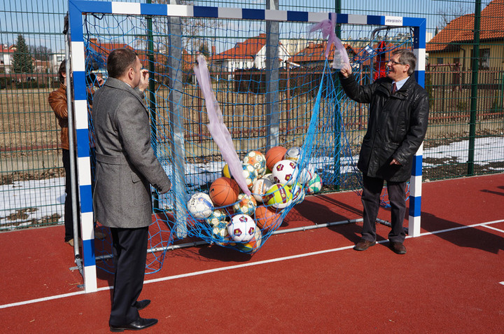 Otwarcie Orlika przy SP16 zdjęcie nr 67478