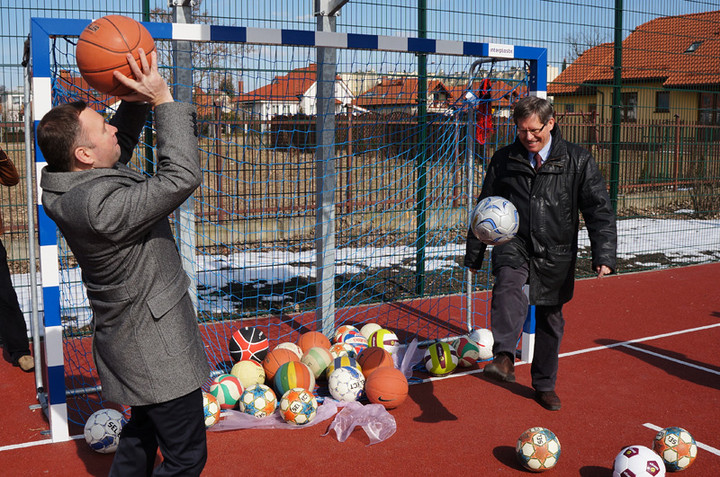 Otwarcie Orlika przy SP16 zdjęcie nr 67480