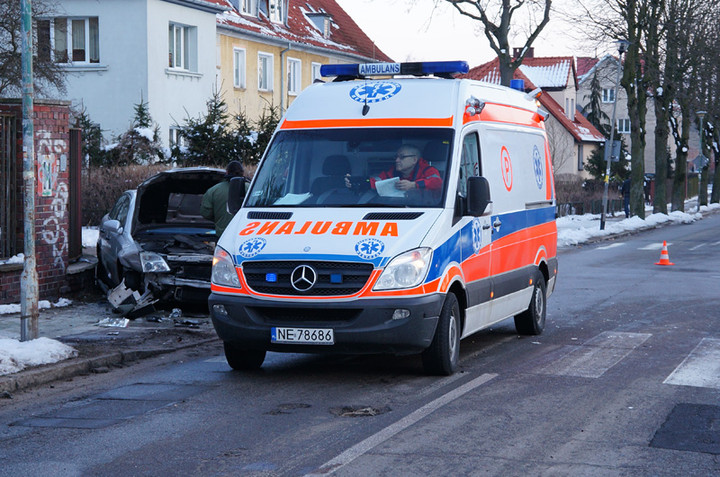 Zderzenie na skrzyżowaniu zdjęcie nr 67675