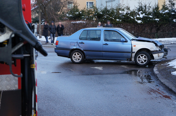 Zderzenie na skrzyżowaniu zdjęcie nr 67673