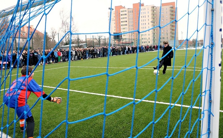 Otwarcie orlika przy Gimnazjum nr 2 zdjęcie nr 67824