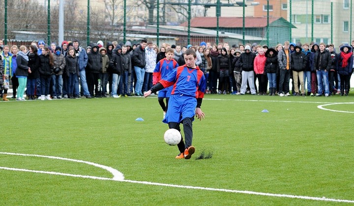 Otwarcie orlika przy Gimnazjum nr 2 zdjęcie nr 67821