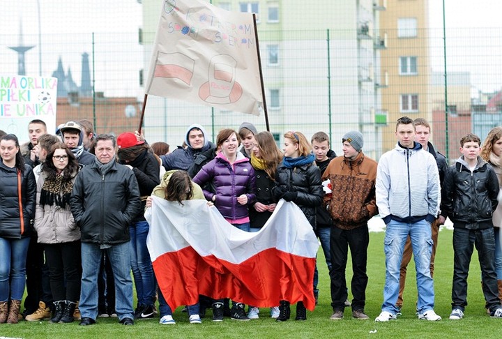 Otwarcie orlika przy Gimnazjum nr 2 zdjęcie nr 67809