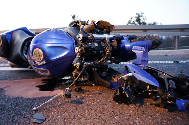 Zderzenie yamahy z volkswagenem zdjęcie nr 68340