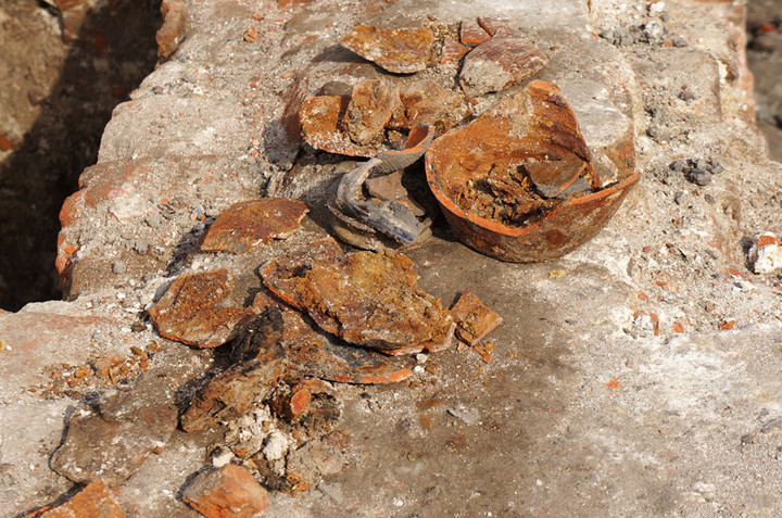 Prace archeologiczne przy Pl. Słowiańskim zdjęcie nr 68476