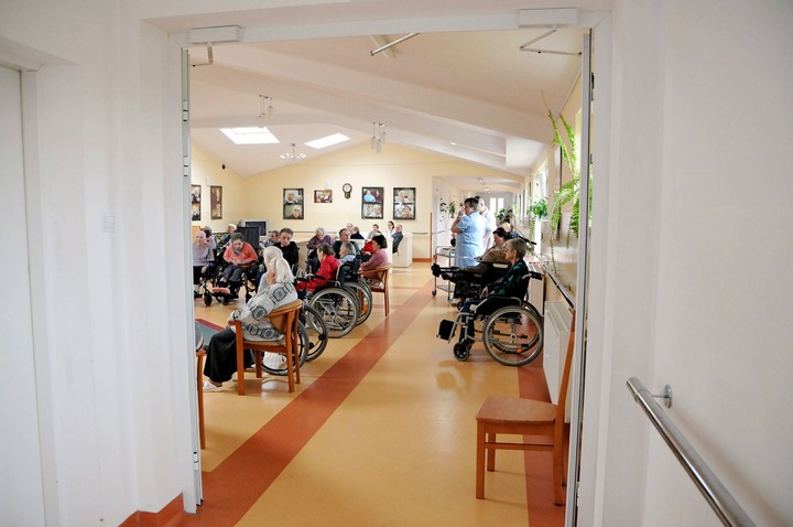 Zebranie owszem, byle przed serialem… zdjęcie nr 68851