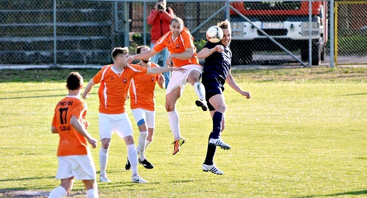 Concordia przegrała z Unią zdjęcie nr 69037