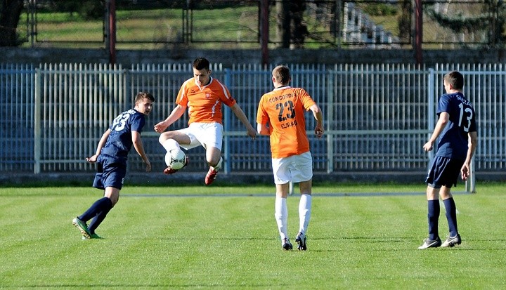 Concordia przegrała z Unią zdjęcie nr 69021