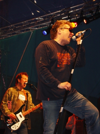 T.Love (31 maja) 
