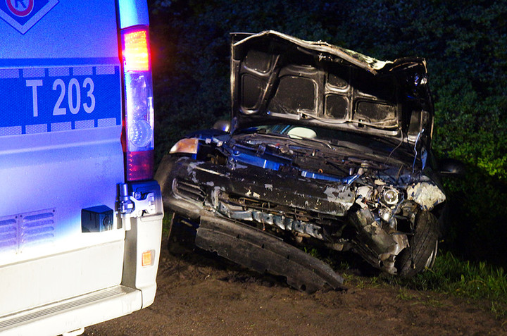 Wypadek na Królewieckiej: trzy osoby w szpitalu zdjęcie nr 69617