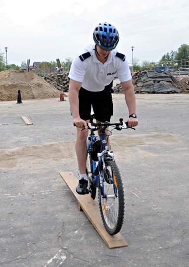 Warsztaty z oficerem rowerowym zdjęcie nr 69687