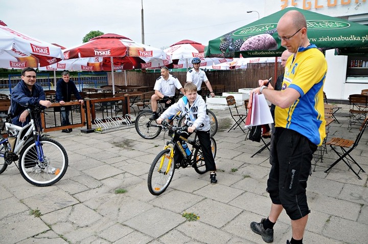 Warsztaty z oficerem rowerowym zdjęcie nr 69684