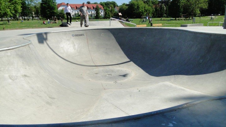 Skatepark na ostatniej prostej zdjęcie nr 70115