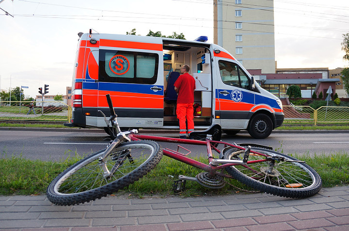 Potrącenie pijanego rowerzysty zdjęcie nr 70499