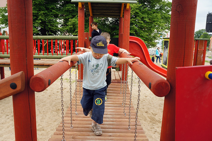 Plac zabaw w prezencie zdjęcie nr 70623