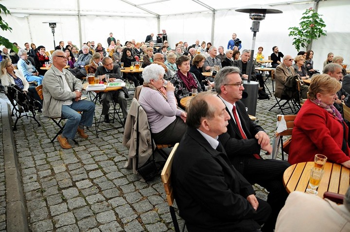 Najpierw chleb, a potem igrzyska? zdjęcie nr 70907