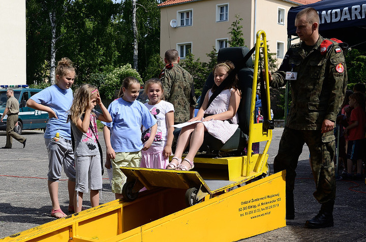 Dzień otwartych koszar w Żandarmerii Wojskowej zdjęcie nr 71477