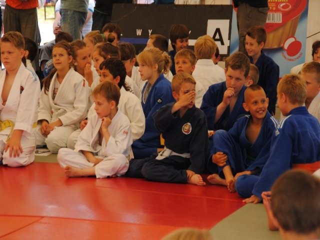 Dziewięć medali  dla elbląskich judoków zdjęcie nr 71750