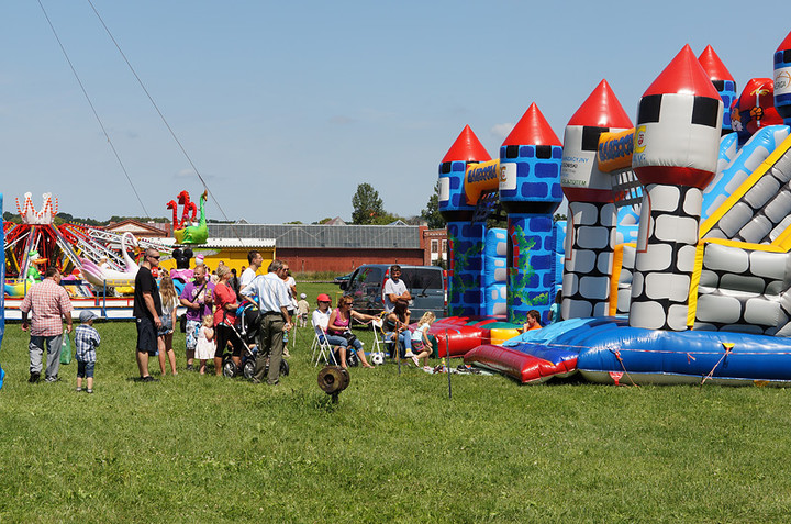 Rodzinnie na lotnisku zdjęcie nr 72683