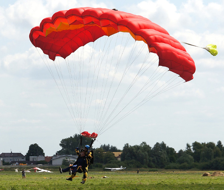 Rodzinnie na lotnisku zdjęcie nr 72691