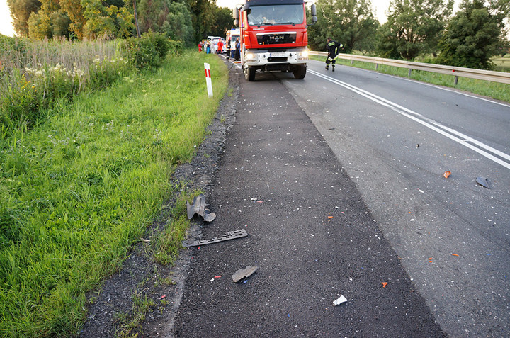 Wypadek między Karczowiskami a Szopami zdjęcie nr 72742