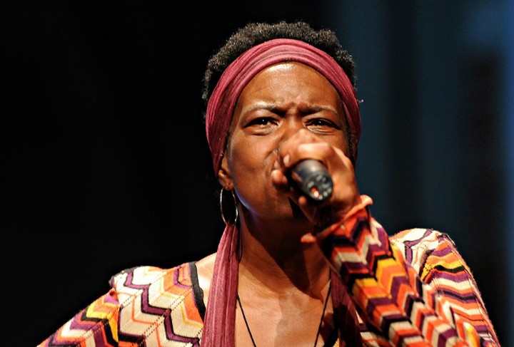 W trzech odsłonach zdjęcie nr 73080