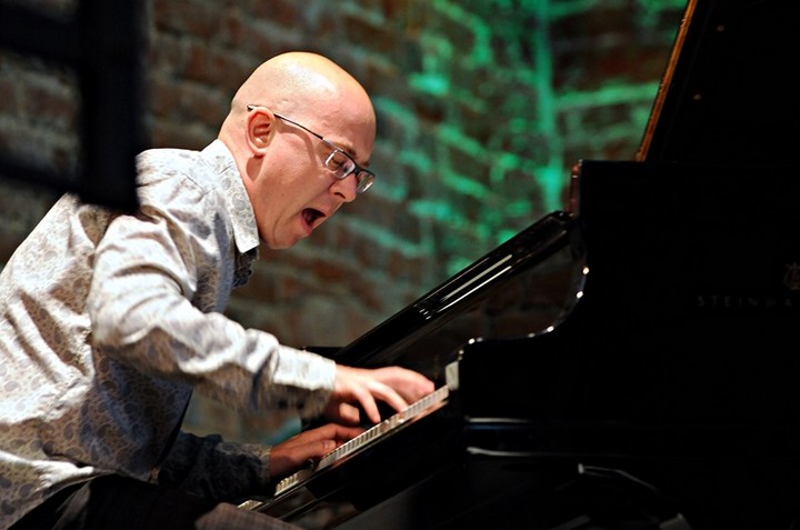 W trzech odsłonach zdjęcie nr 73065