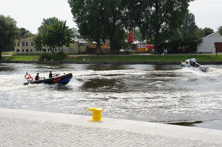 Policyjne świętowanie zdjęcie nr 73394