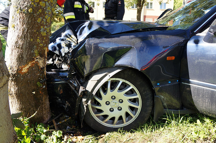 Wypadek na skrzyżowaniu zdjęcie nr 74700