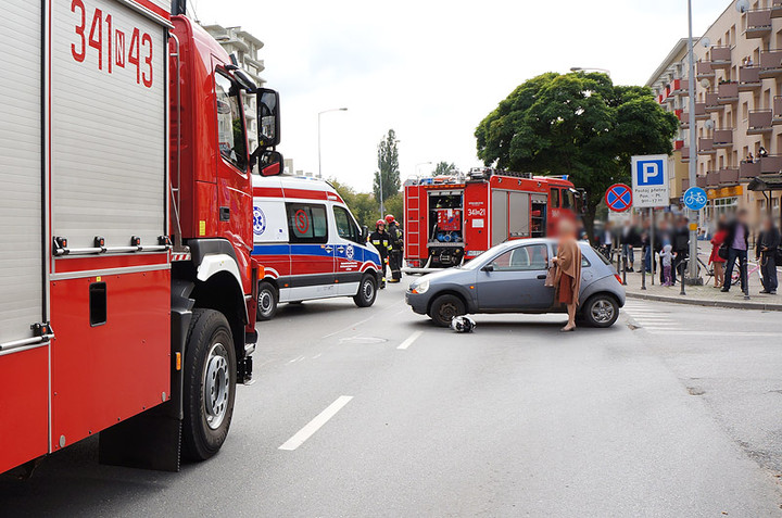 Wypadek: motocyklista uderzył w auto zdjęcie nr 75200