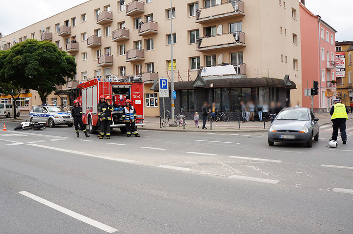 Wypadek: motocyklista uderzył w auto zdjęcie nr 75203