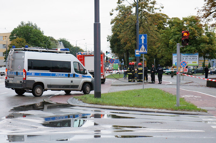 Alarm bombowy w restauracji McDonalds zdjęcie nr 75361