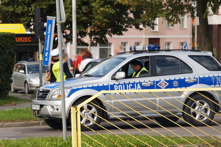 Płk. Dąbka: zderzenie matiza z mondeo zdjęcie nr 75506