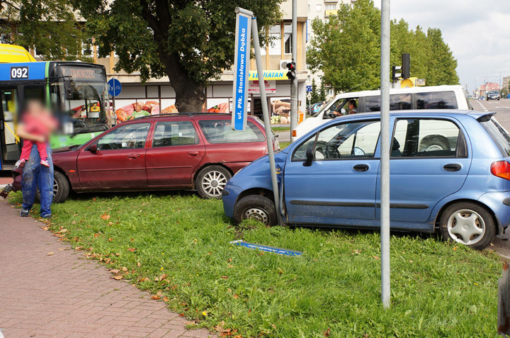 Płk. Dąbka: zderzenie matiza z mondeo zdjęcie nr 75507