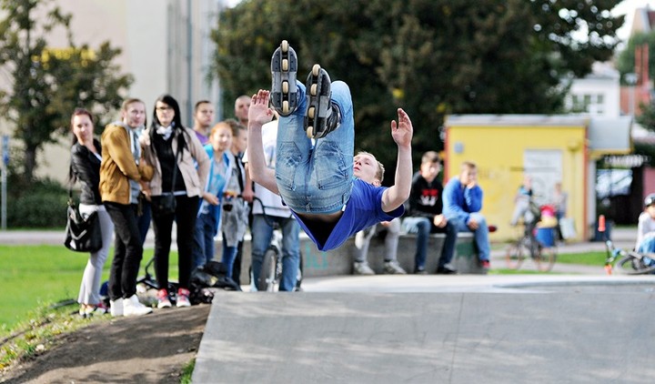 Wielkie zawody na małym skate parku zdjęcie nr 75721