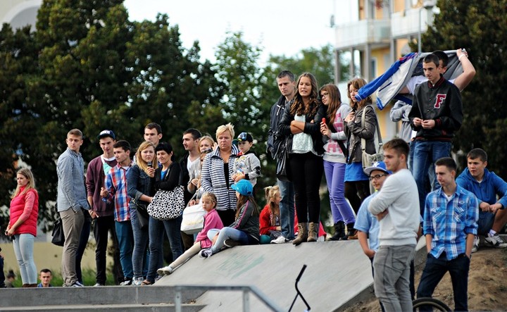 Wielkie zawody na małym skate parku zdjęcie nr 75705